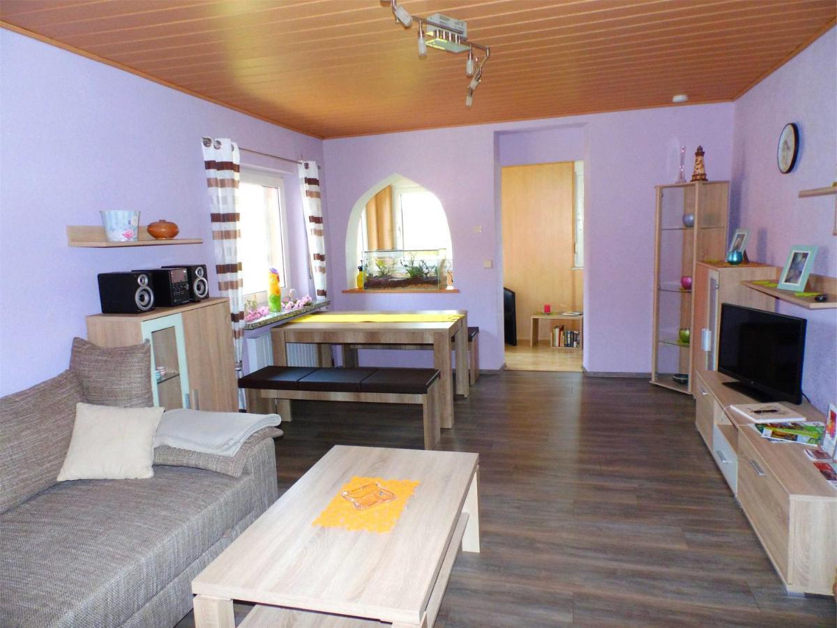Ferienwohnung Schanbacher Oberzent Esterno foto